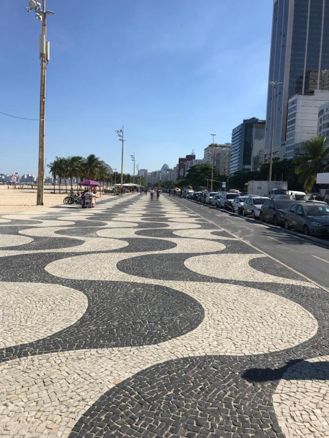 Apartamento Copacabana, Vista Para O Mar E Com Garagem Рио-де-Жанейро Экстерьер фото