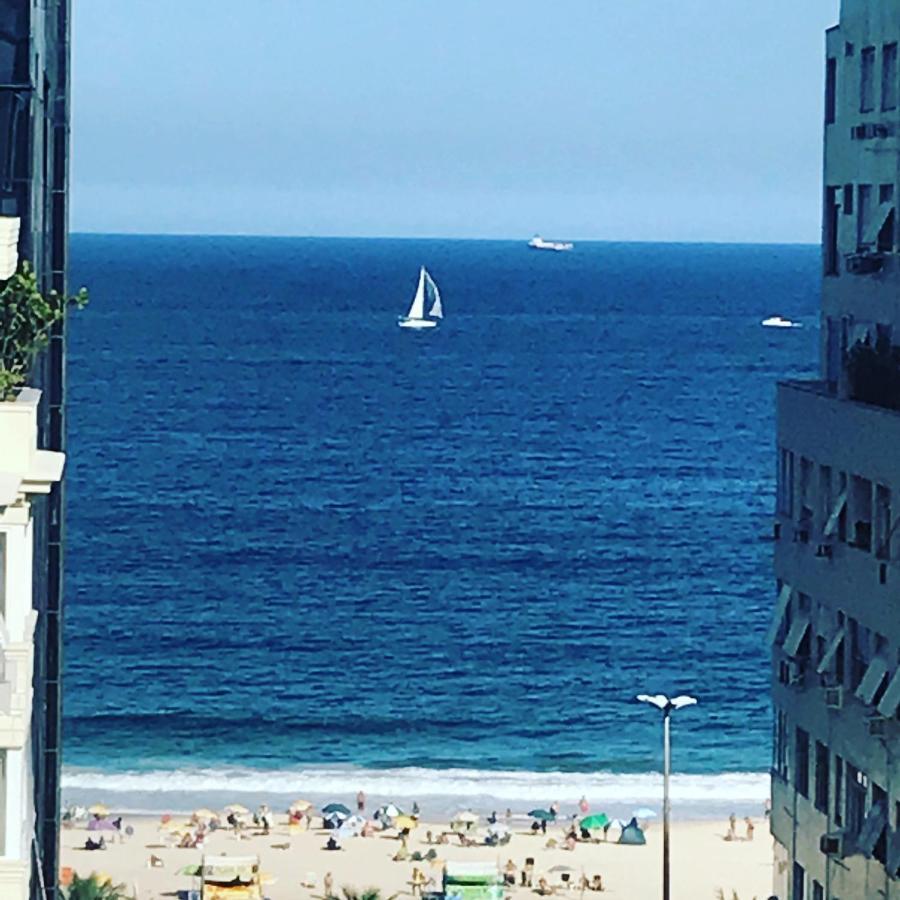 Apartamento Copacabana, Vista Para O Mar E Com Garagem Рио-де-Жанейро Экстерьер фото